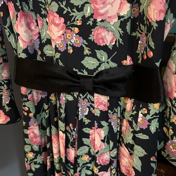 Vintage Lanz Originals Black Floral Dress Puff Sleeves 1980s Pristine Pockets - Picture 4 of 8